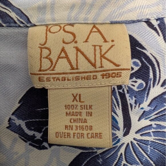 Jos A Bank Silk Floral Hawaiian Shirt Mens XL Blue Aloha Tropical Short Sleeve - Picture 3 of 8